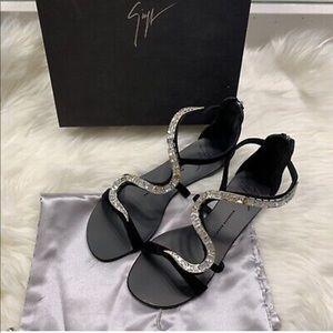 giuseppe zanotti crystal flat sandals Size 38.5